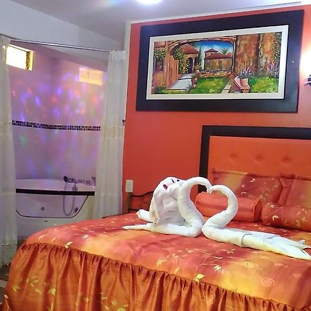 Hotel Residencial El Eden De Adan Y Eva อันดาอวยลัส ภายนอก รูปภาพ