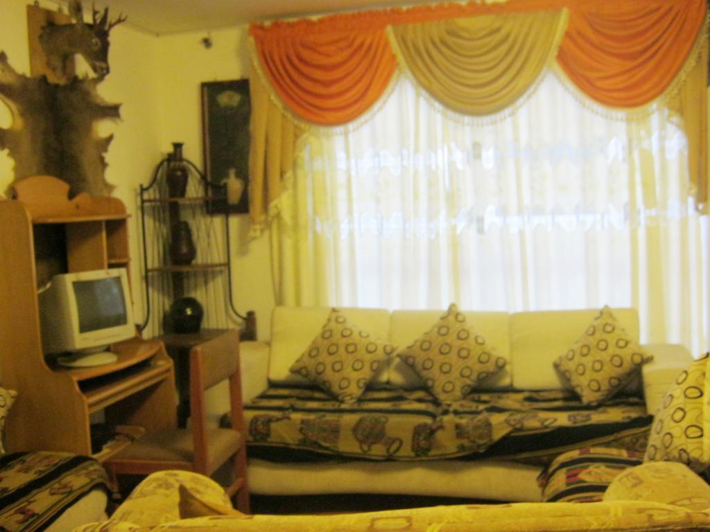 Hotel Residencial El Eden De Adan Y Eva อันดาอวยลัส ภายนอก รูปภาพ