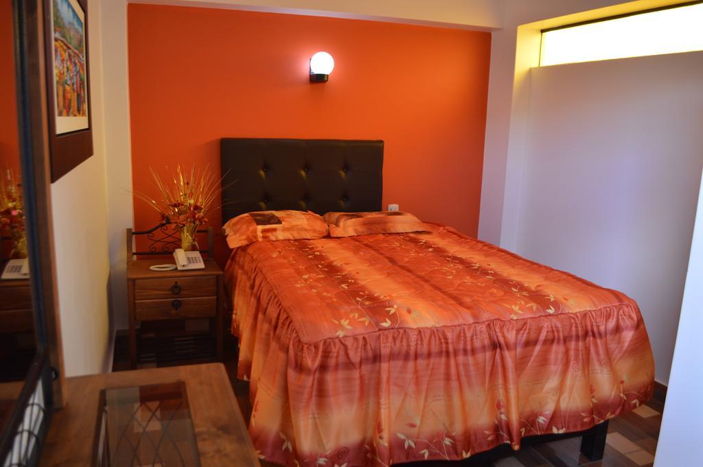 Hotel Residencial El Eden De Adan Y Eva อันดาอวยลัส ห้อง รูปภาพ