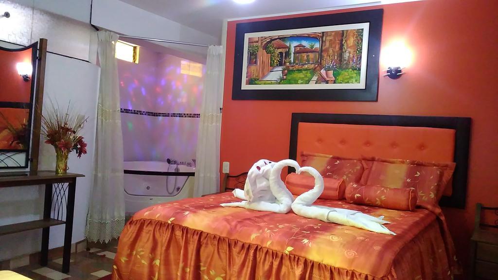 Hotel Residencial El Eden De Adan Y Eva อันดาอวยลัส ภายนอก รูปภาพ